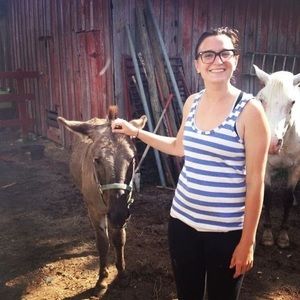 Meet your Posher, Casey